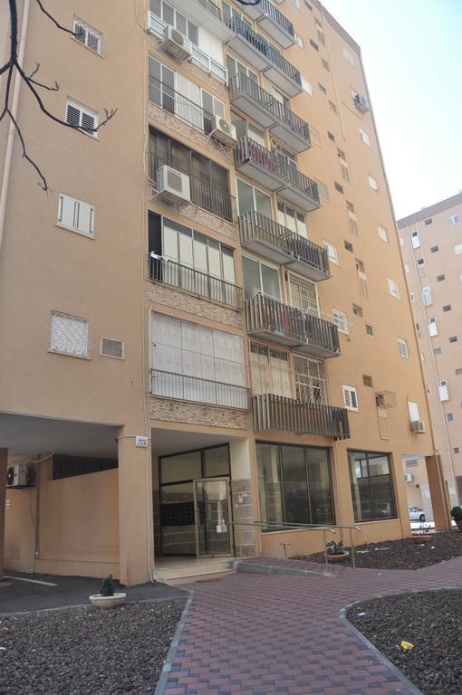 Sky Home Apartment Jabotinsky 8 Bat Yam Dış mekan fotoğraf